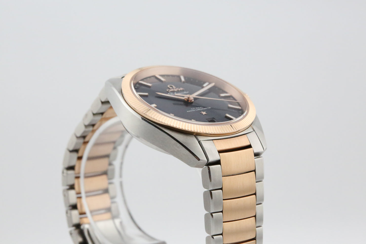 Omega Constellation Globemaster