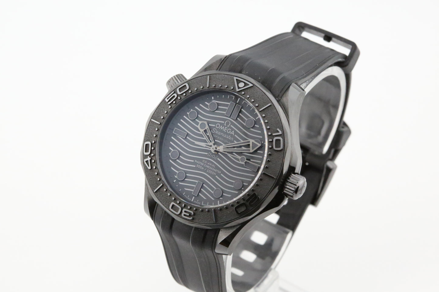 Omega Seamaster Diver 300M "Black Black"