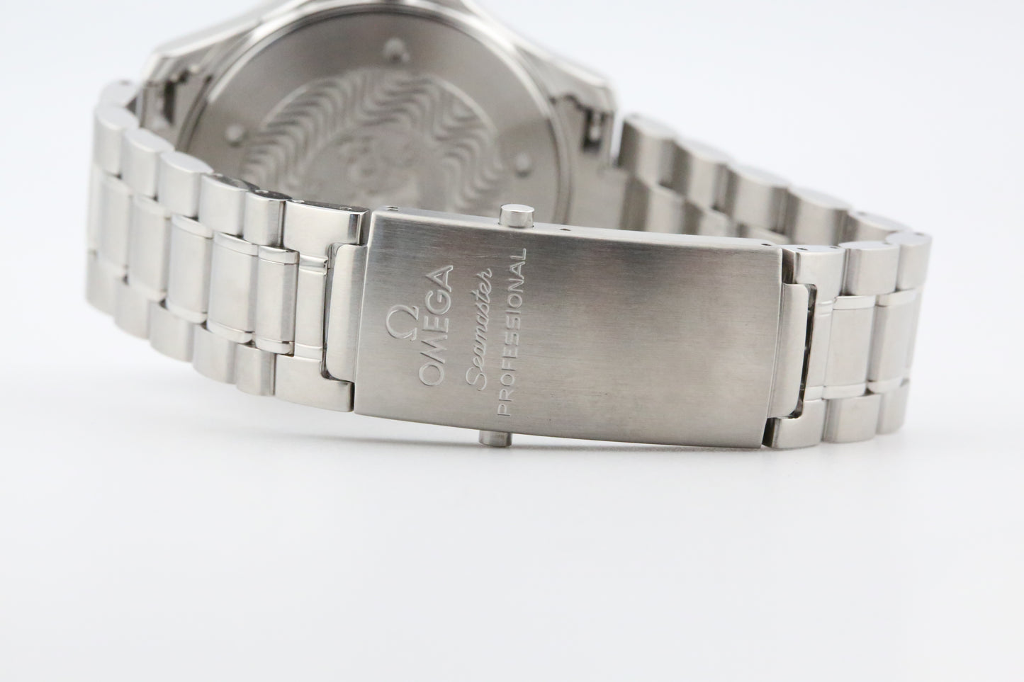 Omega Seamaster Professional 300M Quartz