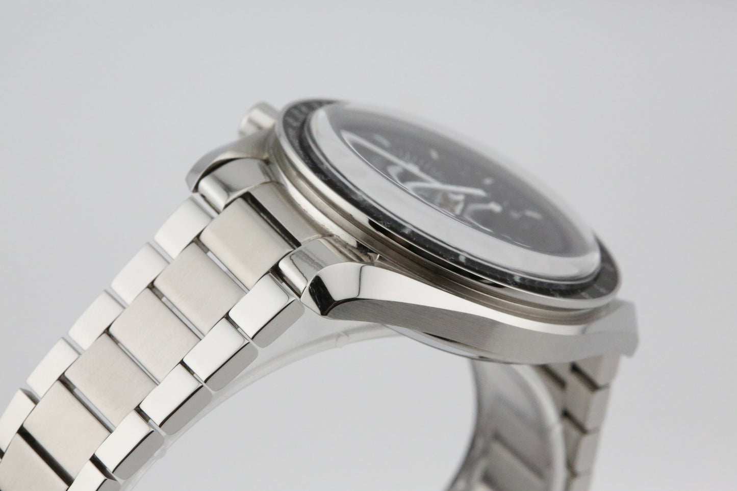 Omega Speedmaster Professional Moonwatch "Big Box"