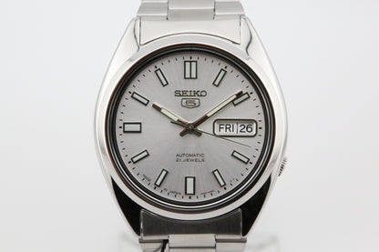 Seiko 5 "Datejust" SNXS73J1