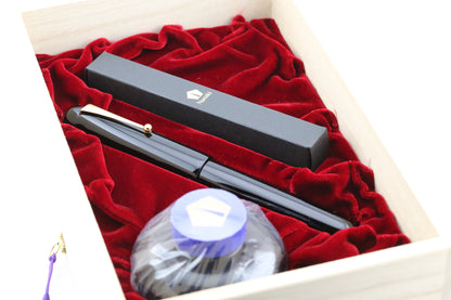 Namiki Emperor Black Urushi